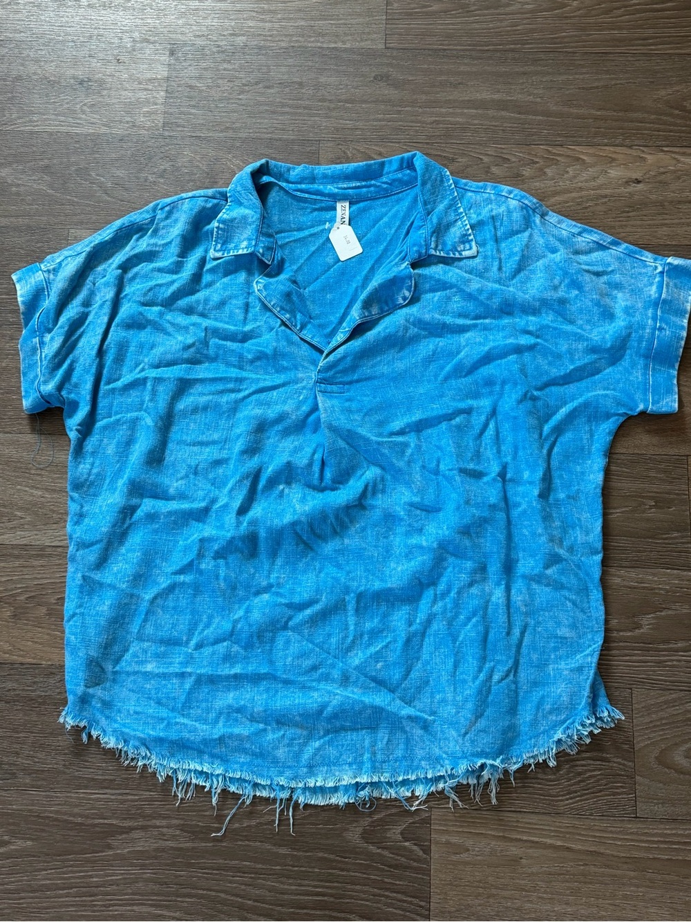 NWT Zenana Blue V Neck Top Large